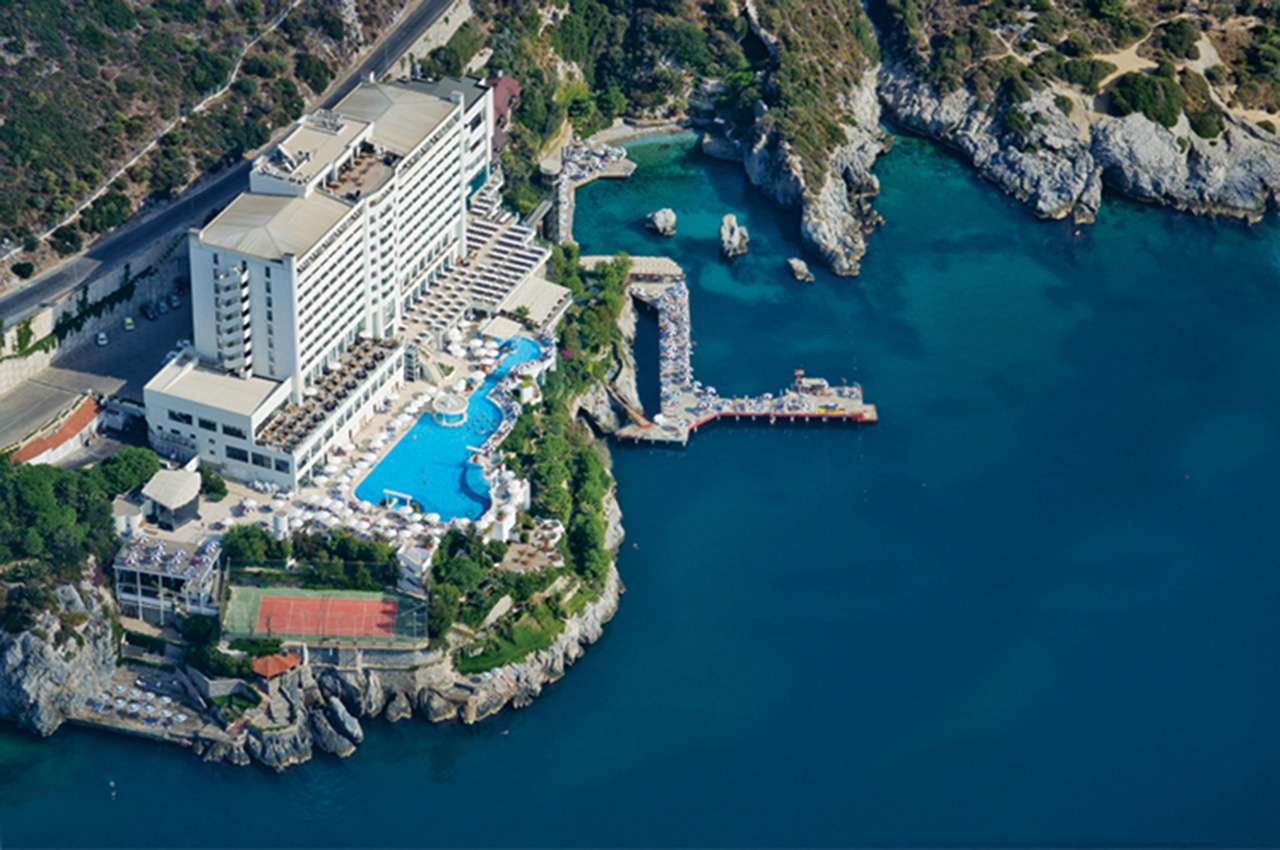 HOTEL-KORUMAR-DE-LUXE-KUSADASI-TURCIA-1